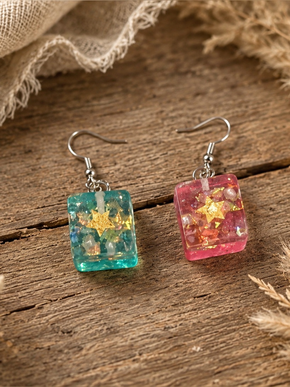 Dice Dangle Earrings‎